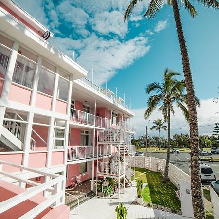 The Pink Hotel Coolangatta Голд-Кост Экстерьер фото