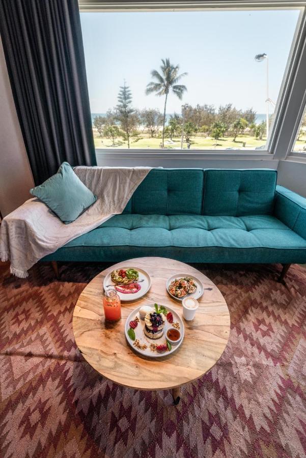 The Pink Hotel Coolangatta Голд-Кост Экстерьер фото